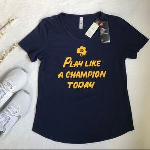 ⭐️NWT UNDER ARMOUR TSHIRT NOTRE DAME CHAMPION⭐️
